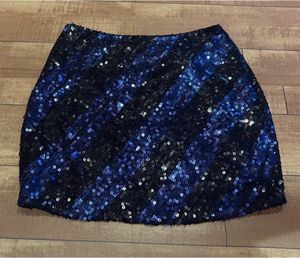 Sparkling Sequin mini skirt