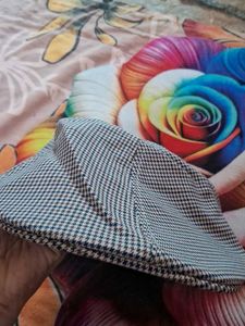 Zara Classic Houndstooth Flat Cap