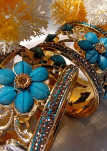 A beautiful pair of blue bangle set!