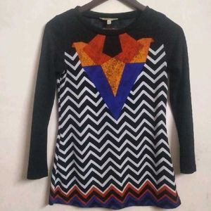 Unique Geometric Print Top