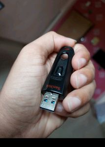 SanDisk 128GB USB 3.0 Flash Drive