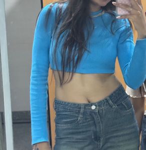 Blue Long Sleeve Cropped Top