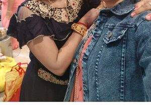 Beautiful Designer Kurti With Flower Work