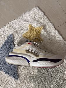 Adidas Bounce Sneakers