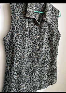 Girls Top/ Shirt: Pick Any @199/-🌺