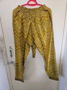 Stylish Women's Yellow Printed Kurta set