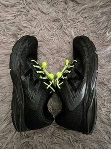 New Balance 490v6 SpeedRide performance shoes