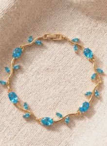 Anti tarnish tulip bracelet