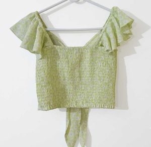 Cute Floral Tie-Front Top