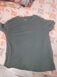 Simple Olive Green T-Shirt
