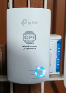 TP-Link TL-WA850RE WiFi Range Extender 300 Mbps