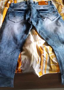 Men's Distressed Blue Jeans