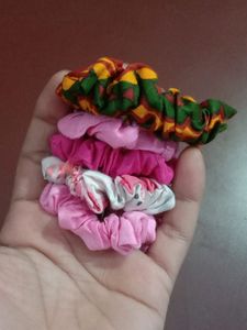 Set of 4 Cute Scrunchies