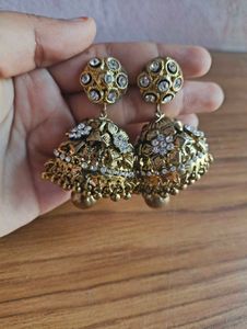Sparkling Green &amp; White Gemstone Hoop Earrings
