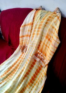 Beautiful    Yellow Kurta For Women And Girls Size
