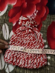 Red &amp; White Knit Baby Beanie