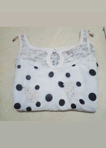 Chic Polka Dot Sleeveless Kurta