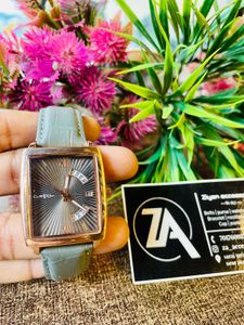 Stylish Women's Watch