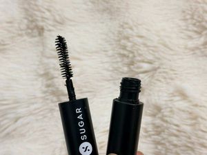 Sugar Mascara extender.