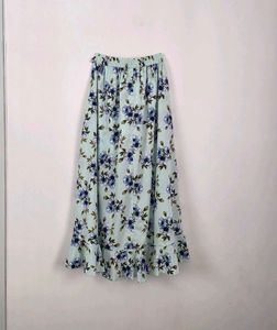 Skirt or Pant?Or both?😍