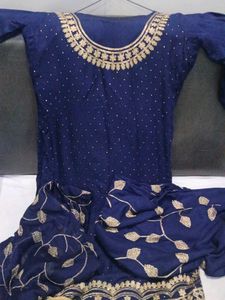 Elegant Navy Blue Embroidered Kurta Palzo Duptta