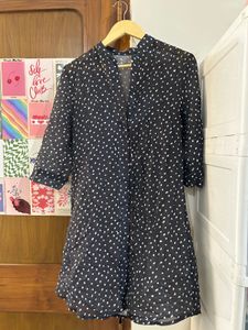 Chic Black Polka Dot Tunic Top
