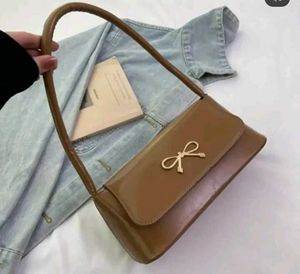 Cute Bow Shoulder Bag