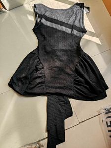 Chic Black Textured Sleeveless Dress