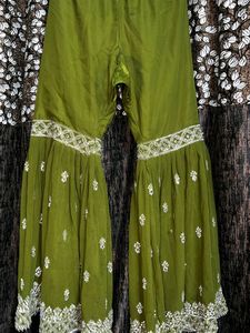 ( Price Drop!!)Pakistani Sharara Suit✨💗
