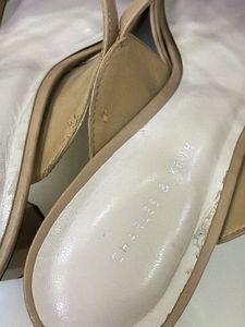 Stylish Pointed Toe Heels