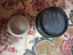 2 Face Masks - Good Vibes &amp; Innisfree