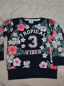 Tropical Vibes Graphic Sweatshirt