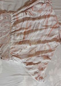 Stylish Marble Print Twisted Crop Top