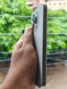 iPhone 16 Pro Unlocked