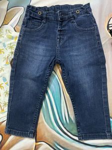 Classic Blue Denim Jeans &amp; Beach Green Shirt