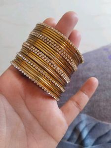 Set Of Bangles (Golden Colour)