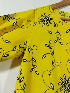 Zink Yellow Printed Women's Top