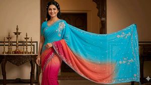 Beautiful Ombre Saree with Embellishments