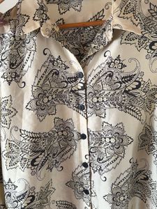 Stylish Paisley Print Pajama Set