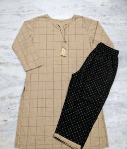 Beige Checkered Kurta with Black Pants Set
