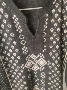 Stylish Black &amp; White Printed Kurta