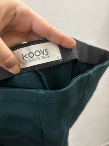Koovs Dark Green Slim Fit Pants