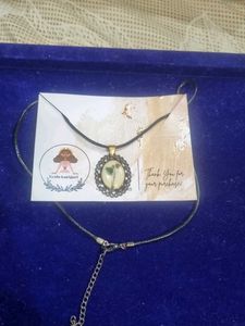 Resin Flower Pendant Necklace