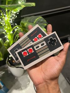 Nintendo NES Controllers - Set of 2