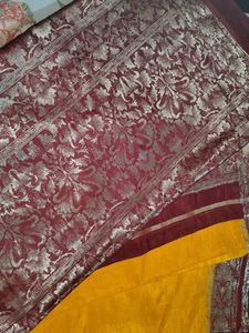 I Am Selling Never Wear Banarsi Saree With Blouse