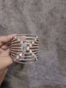 Sparkling Rhinestone Bangle Bracelet