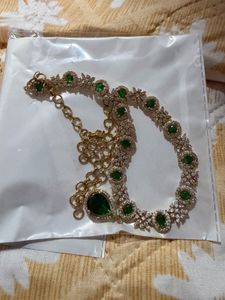 Emerald & Diamond Necklace Set