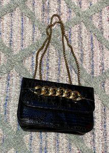 Black Chain Detail Crossbody Bag