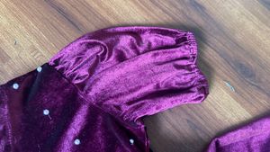 AND brand 9-10yrs velvet frock