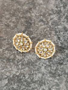 Earings